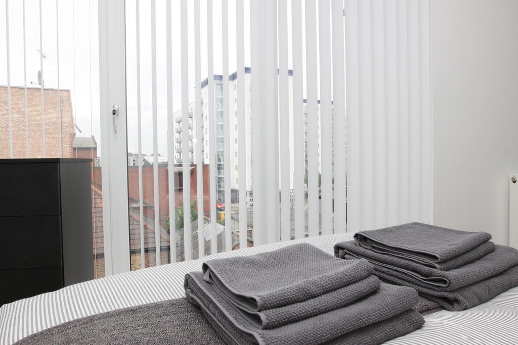 Radalco Apartments Hounslow Exterior foto